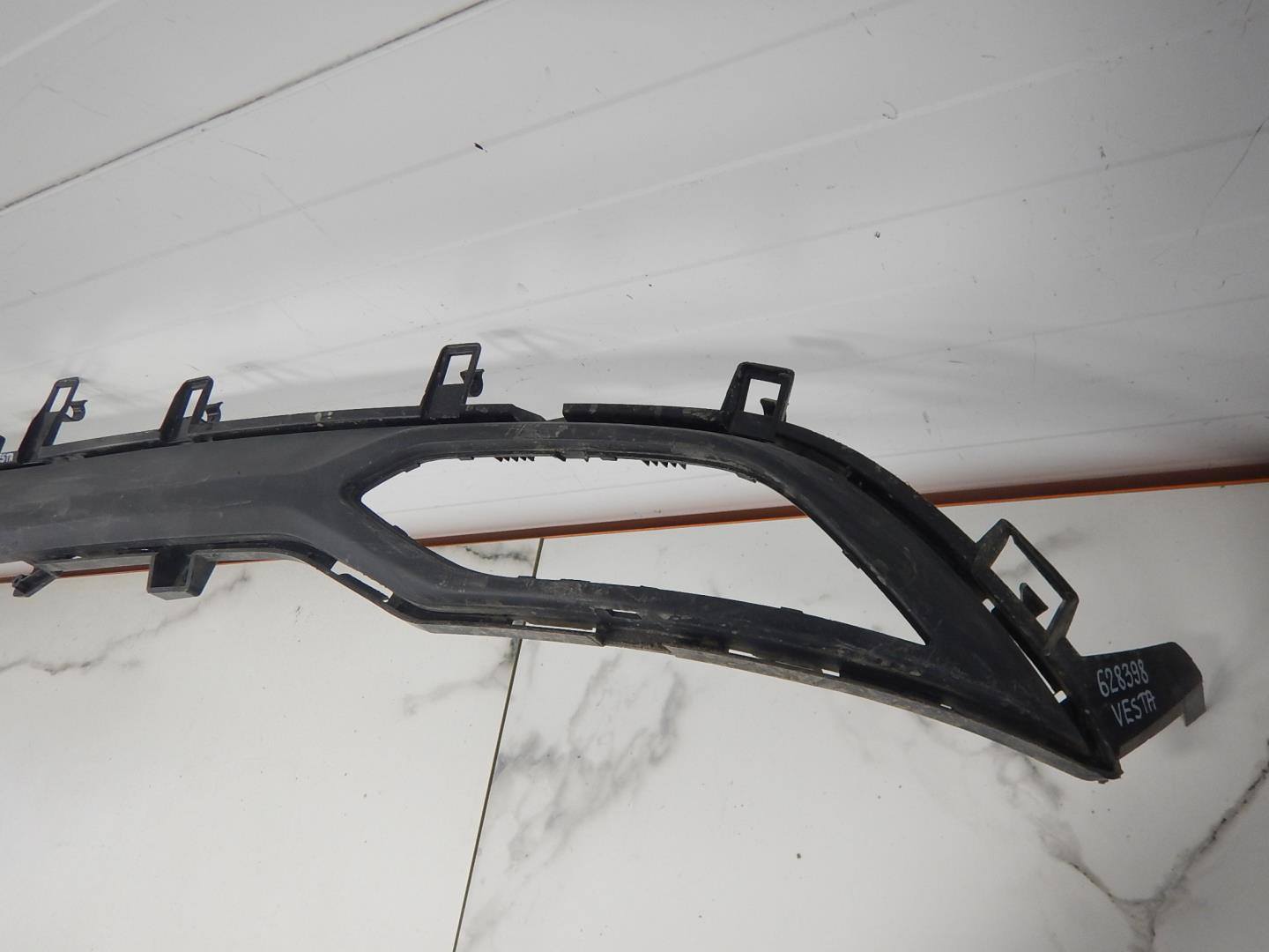 Накладка заднего бампера