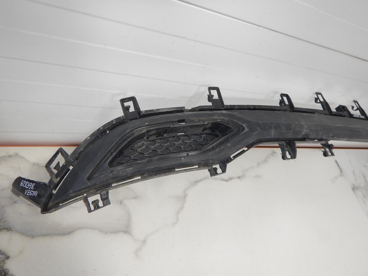 Накладка заднего бампера