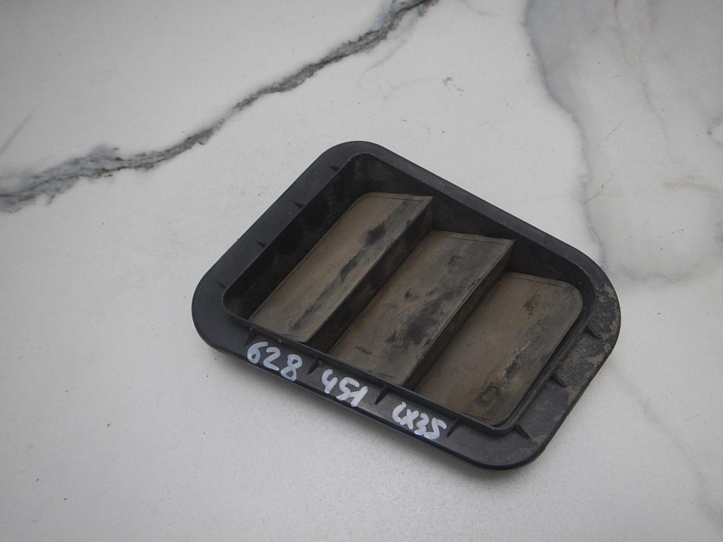 Решетка вентиляционная