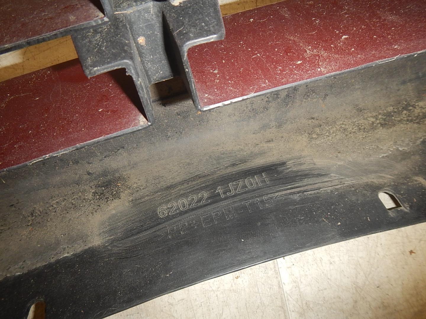 Бампер передний