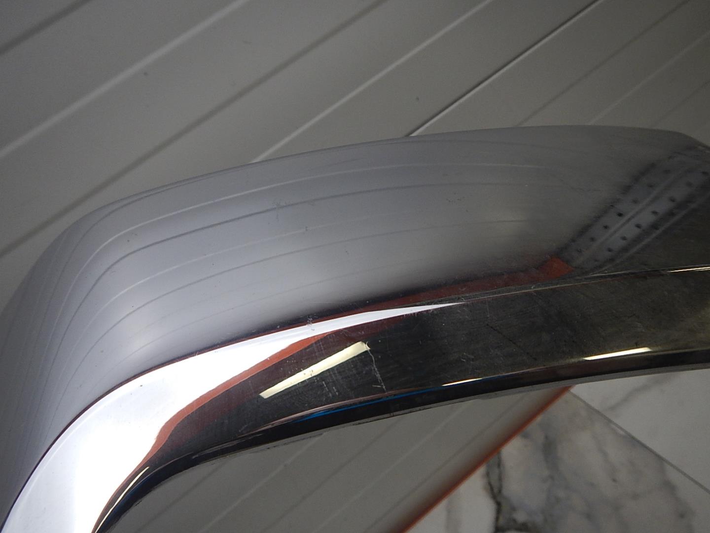 Накладка переднего бампера правая