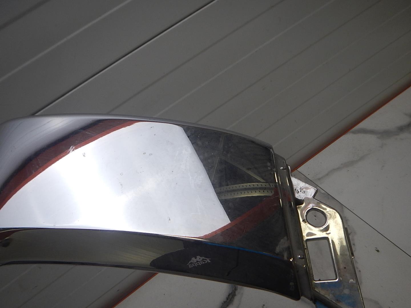 Накладка переднего бампера правая