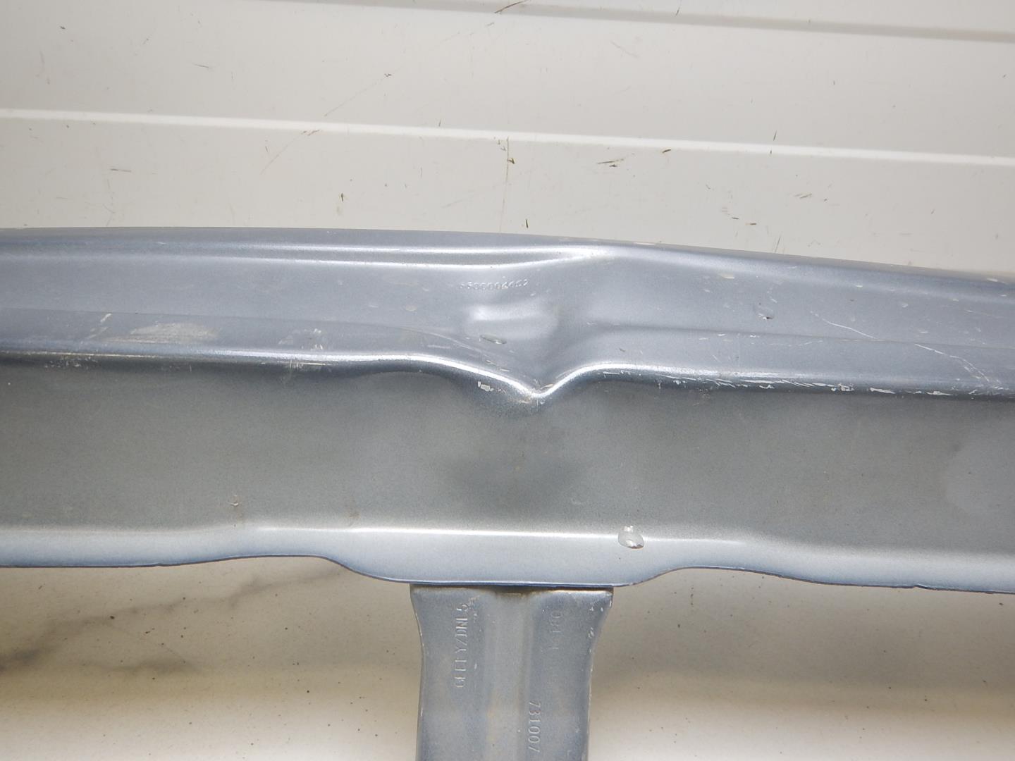 Усилитель заднего бампера