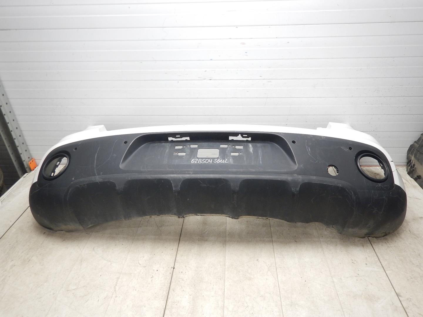 Бампер задний