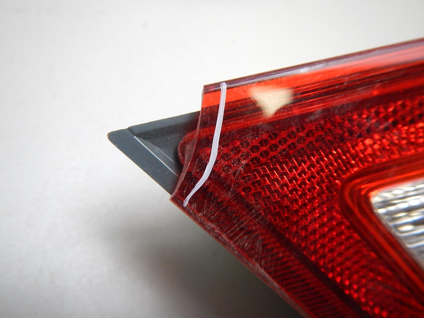 Фонарь задний внутренний правый