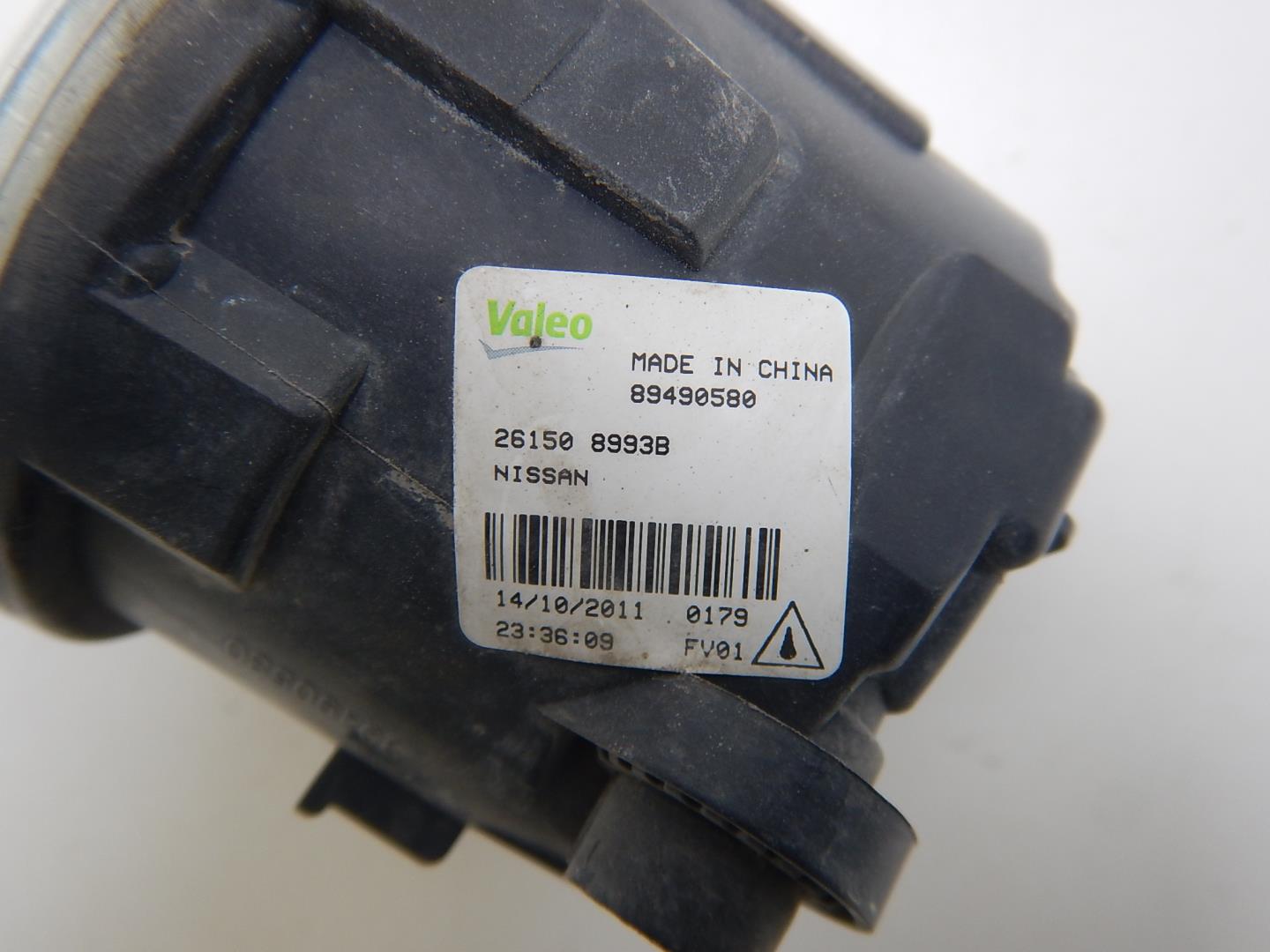 Фара противотуманная левая