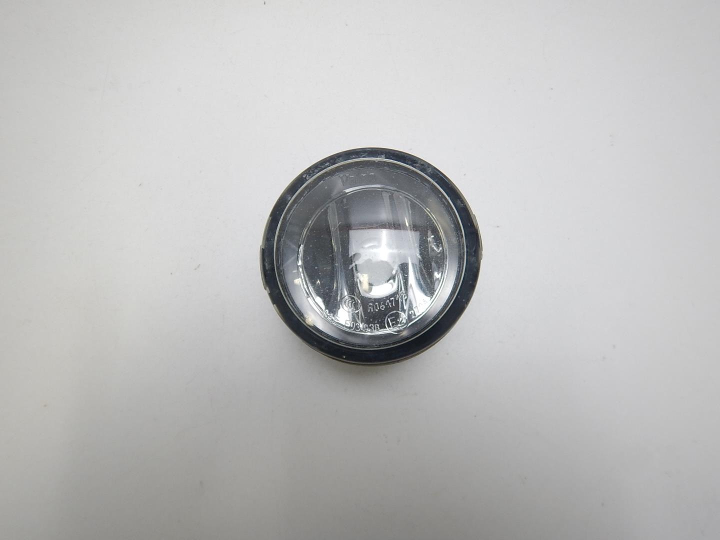 Фара противотуманная левая