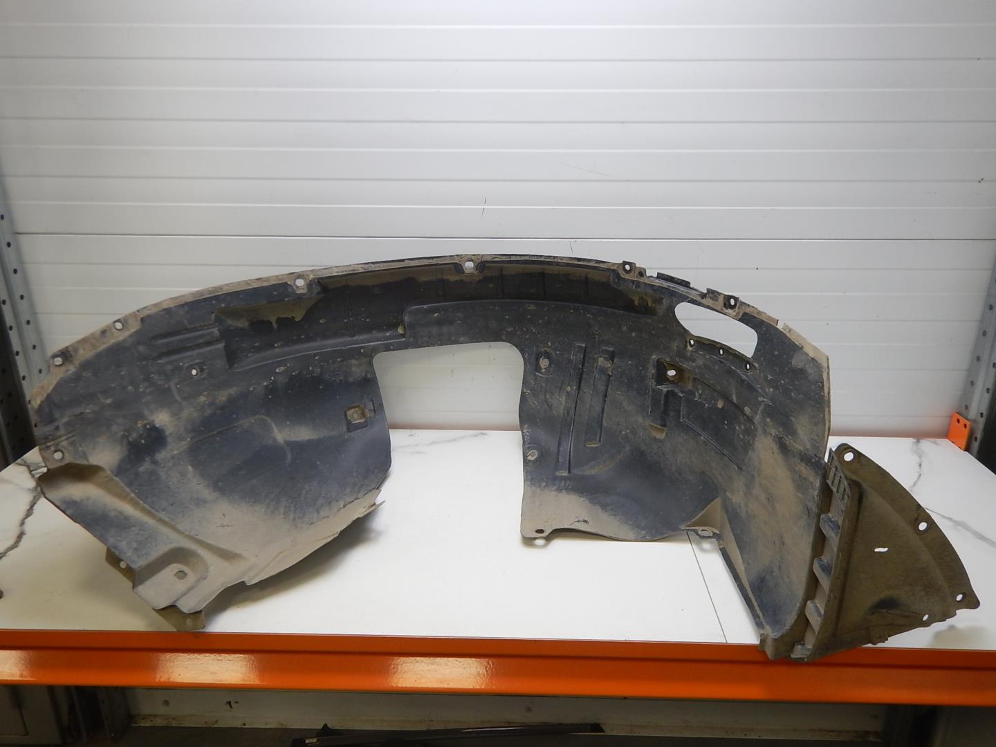 Локер передний правый