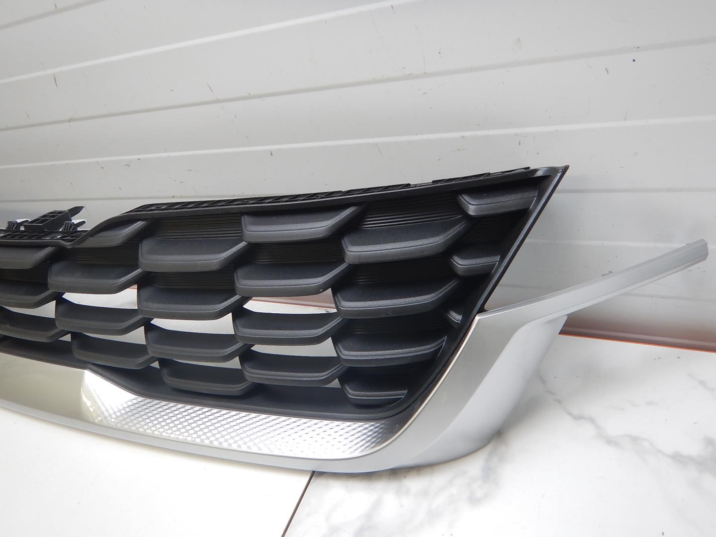 Решетка радиатора