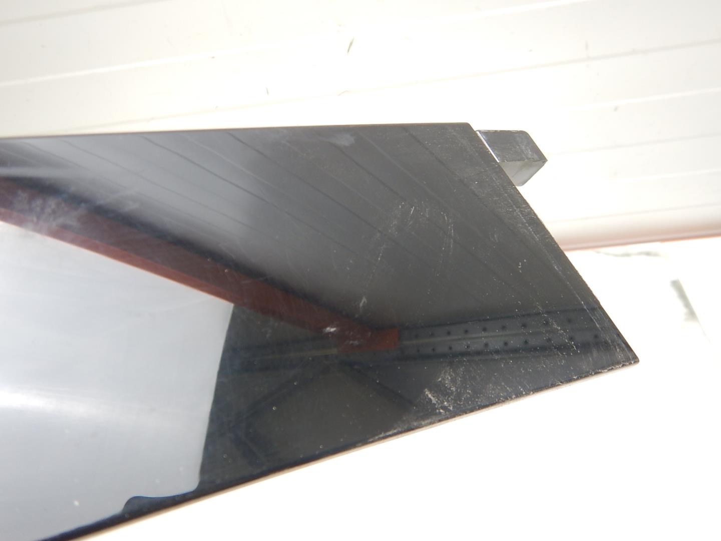 Накладка двери задней левой