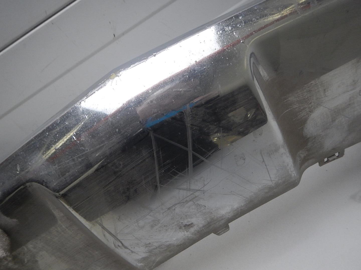 Накладка переднего бампера