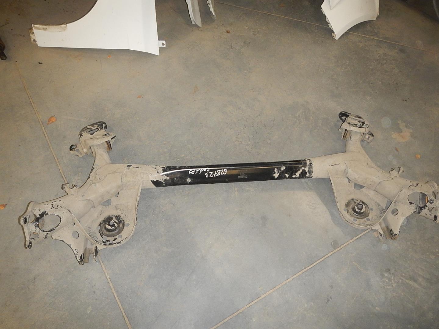 Балка задняя