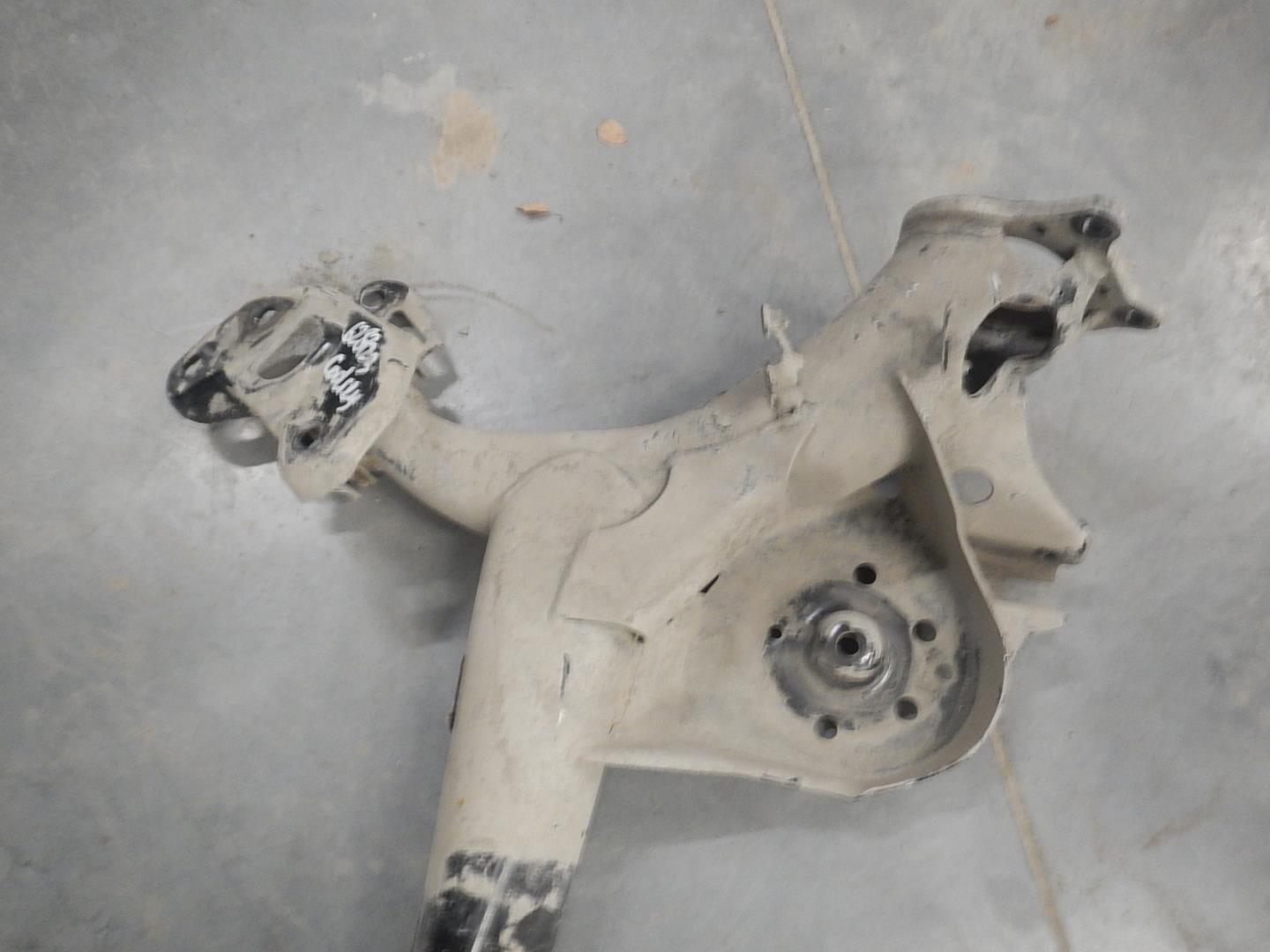 Балка задняя