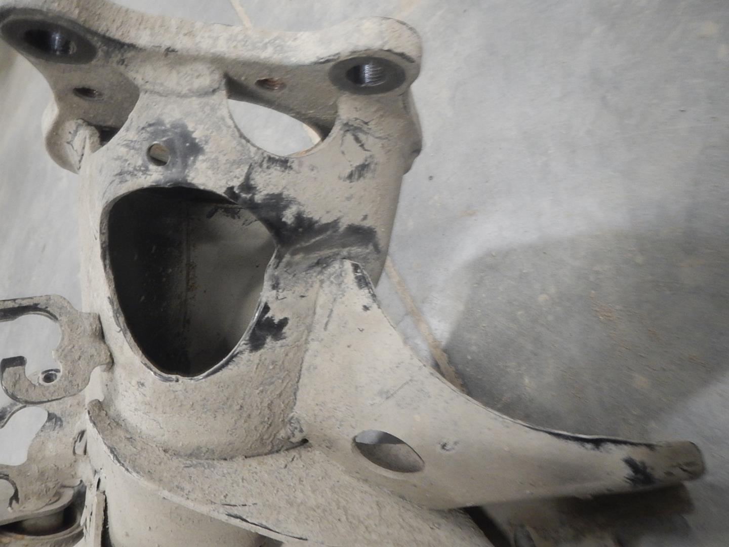 Балка задняя