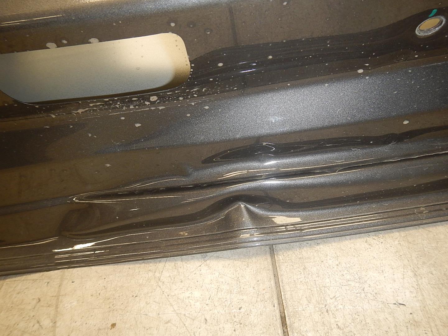 Дверь багажника