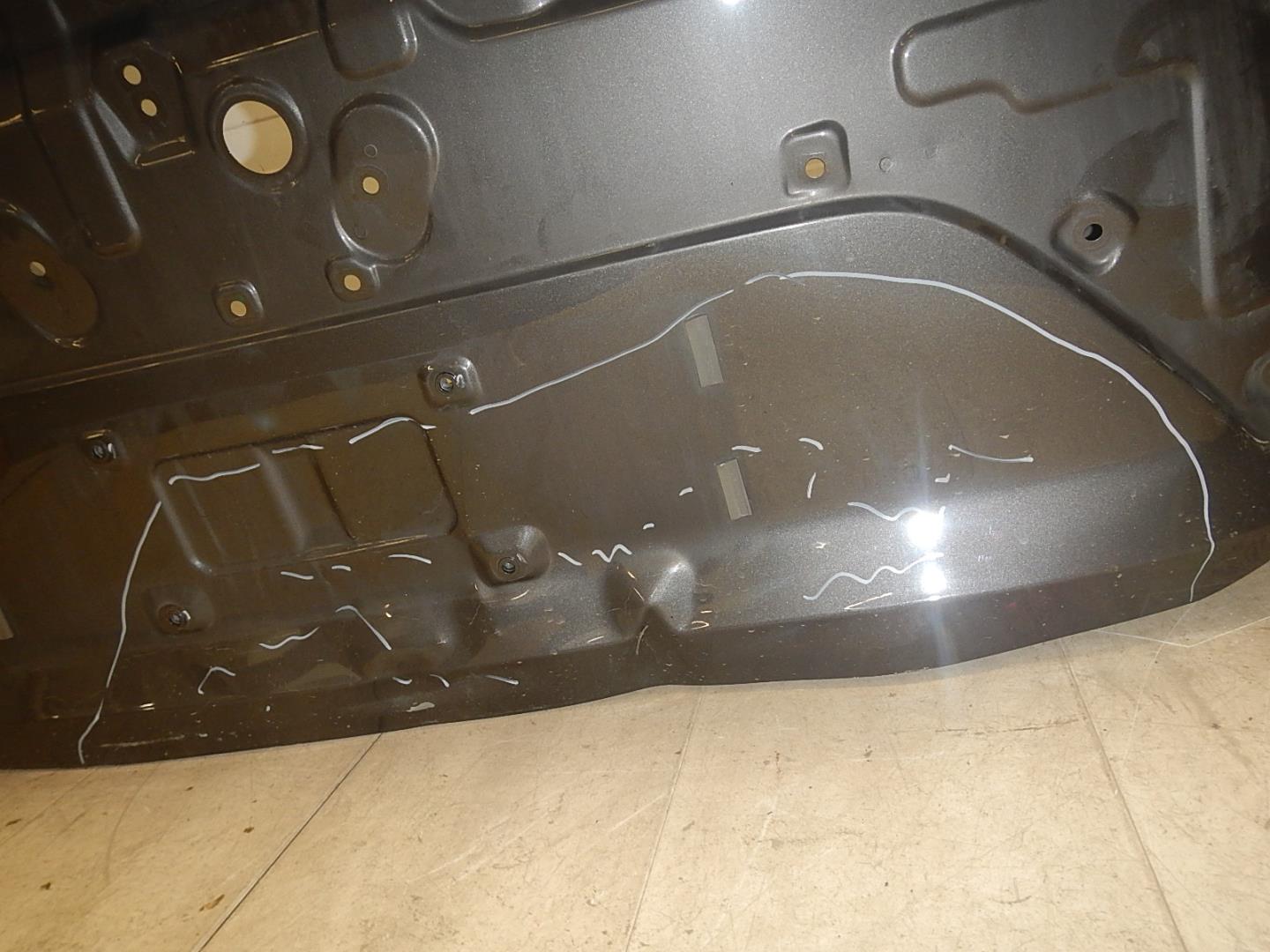 Дверь багажника