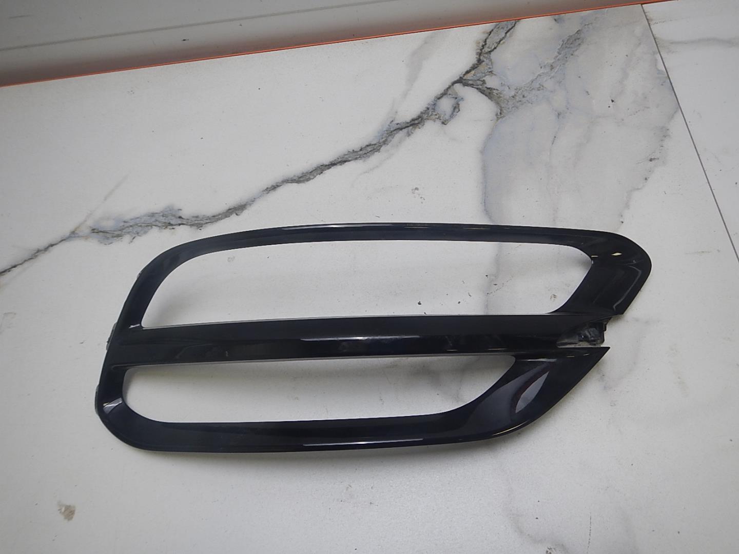 Накладка заднего бампера левая