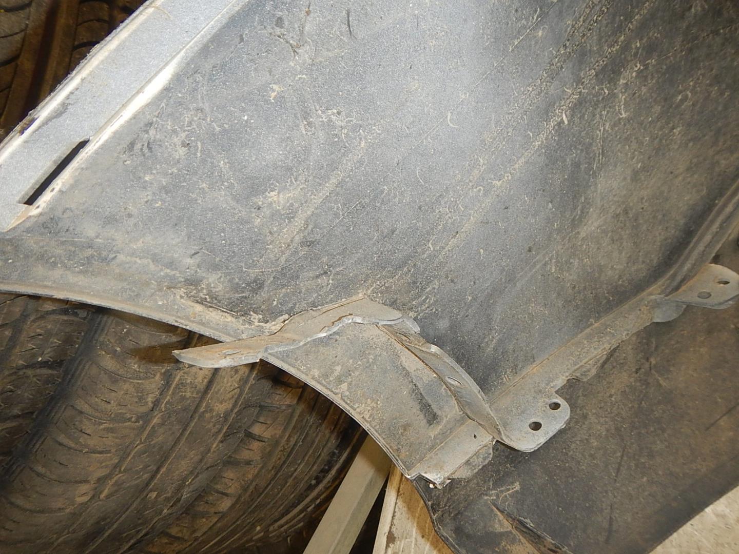 Бампер задний