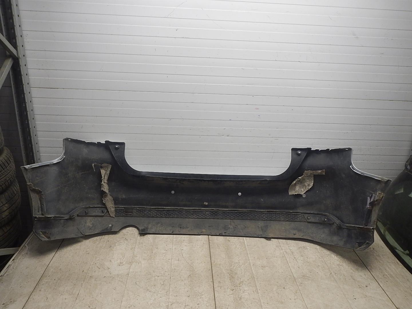 Бампер задний