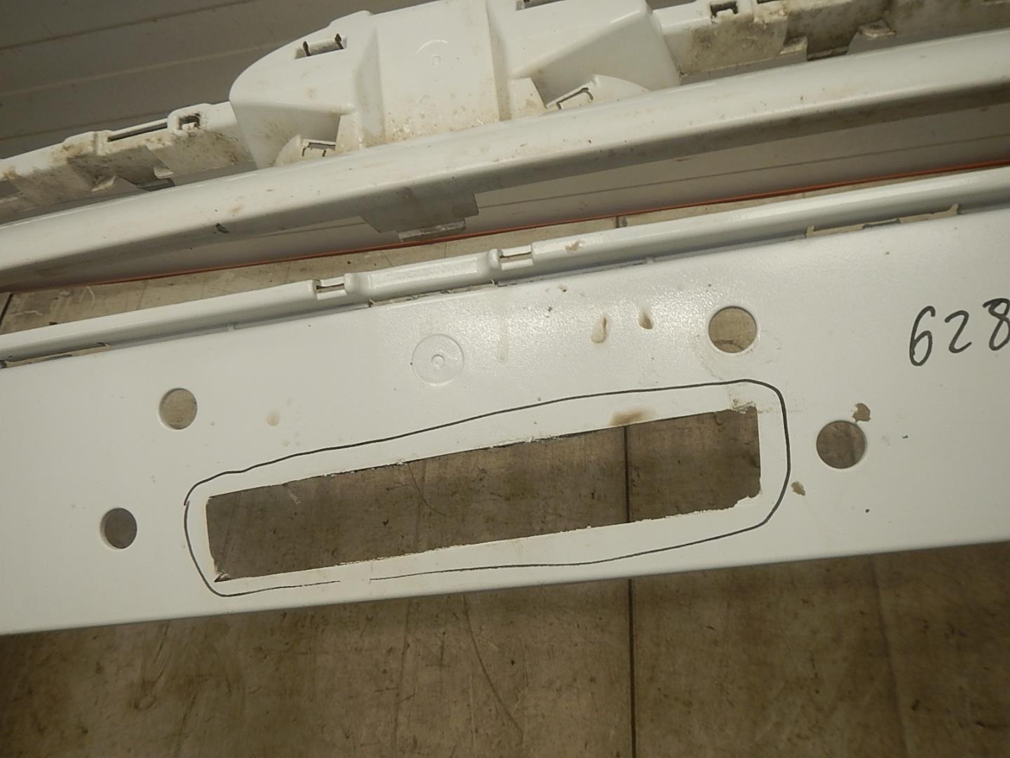 Бампер передний