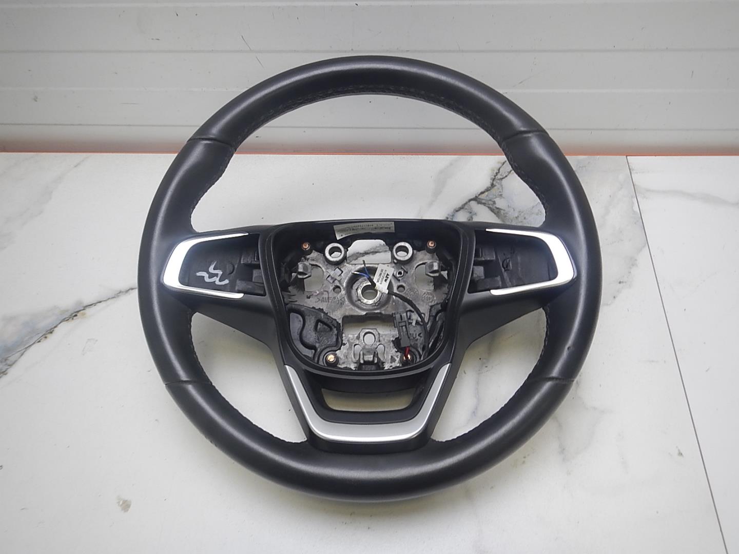 Рулевое колесо (руль)