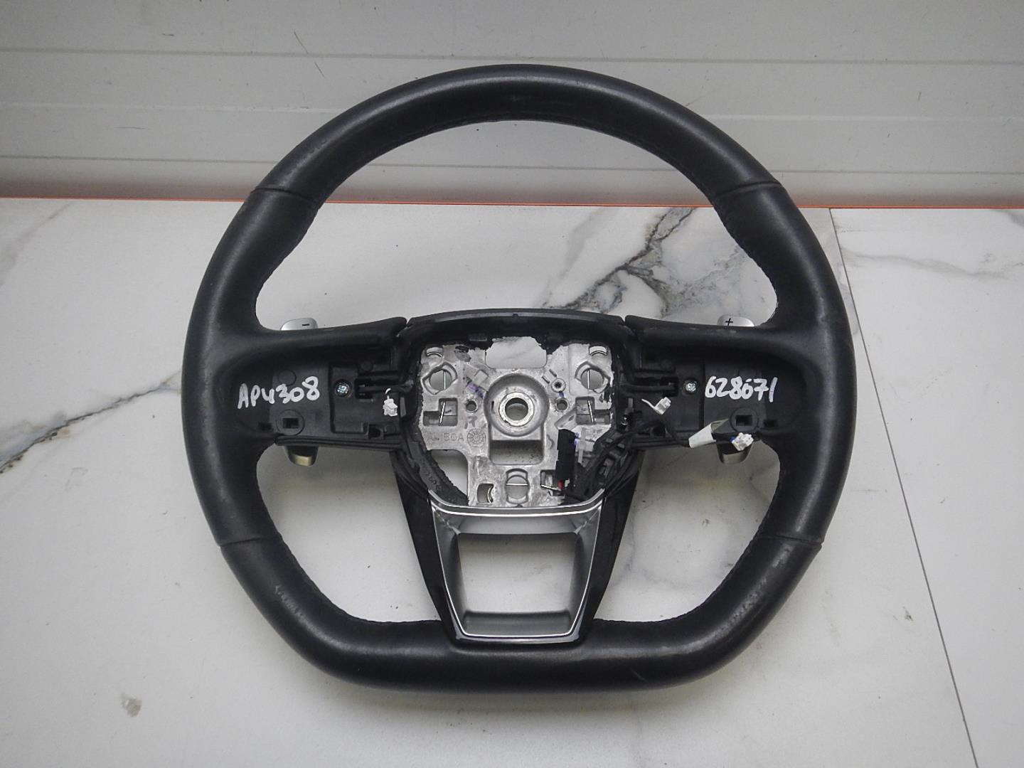 Рулевое колесо (руль)