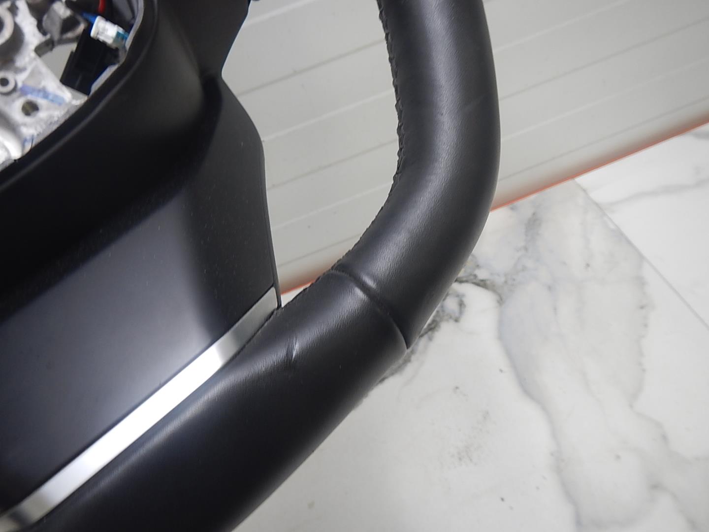 Рулевое колесо (руль)