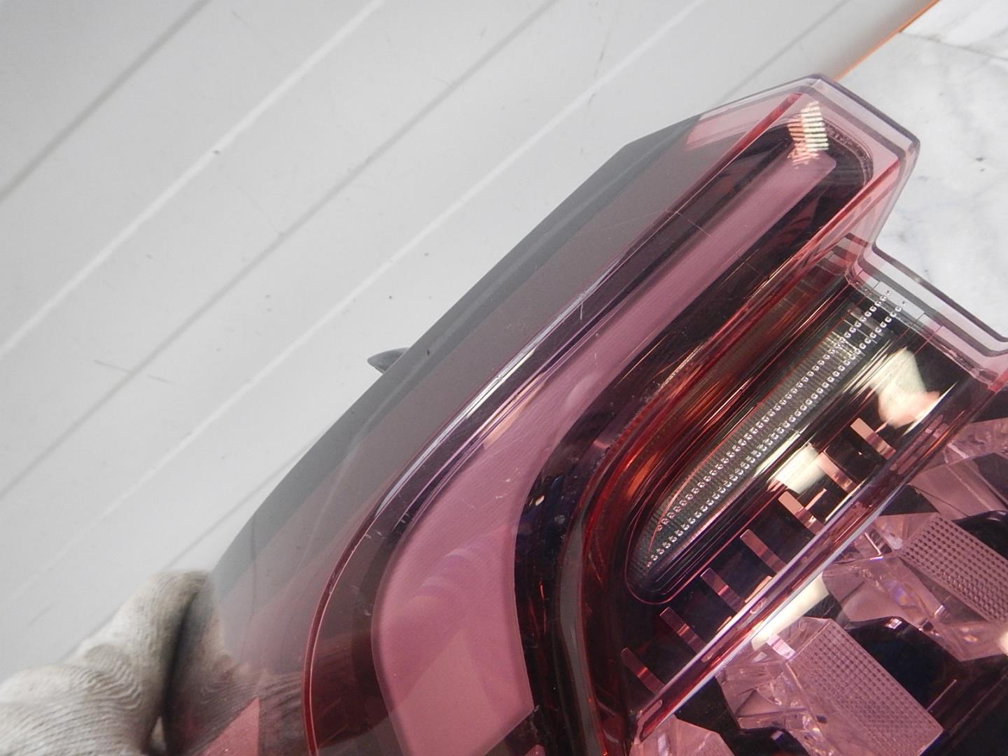 Фонарь задний левый