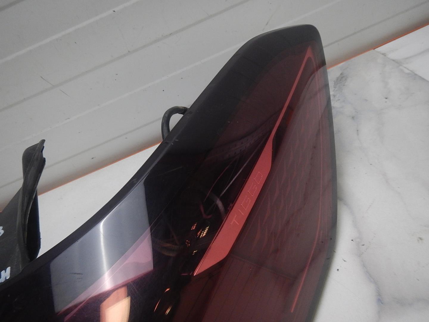 Фонарь задний правый