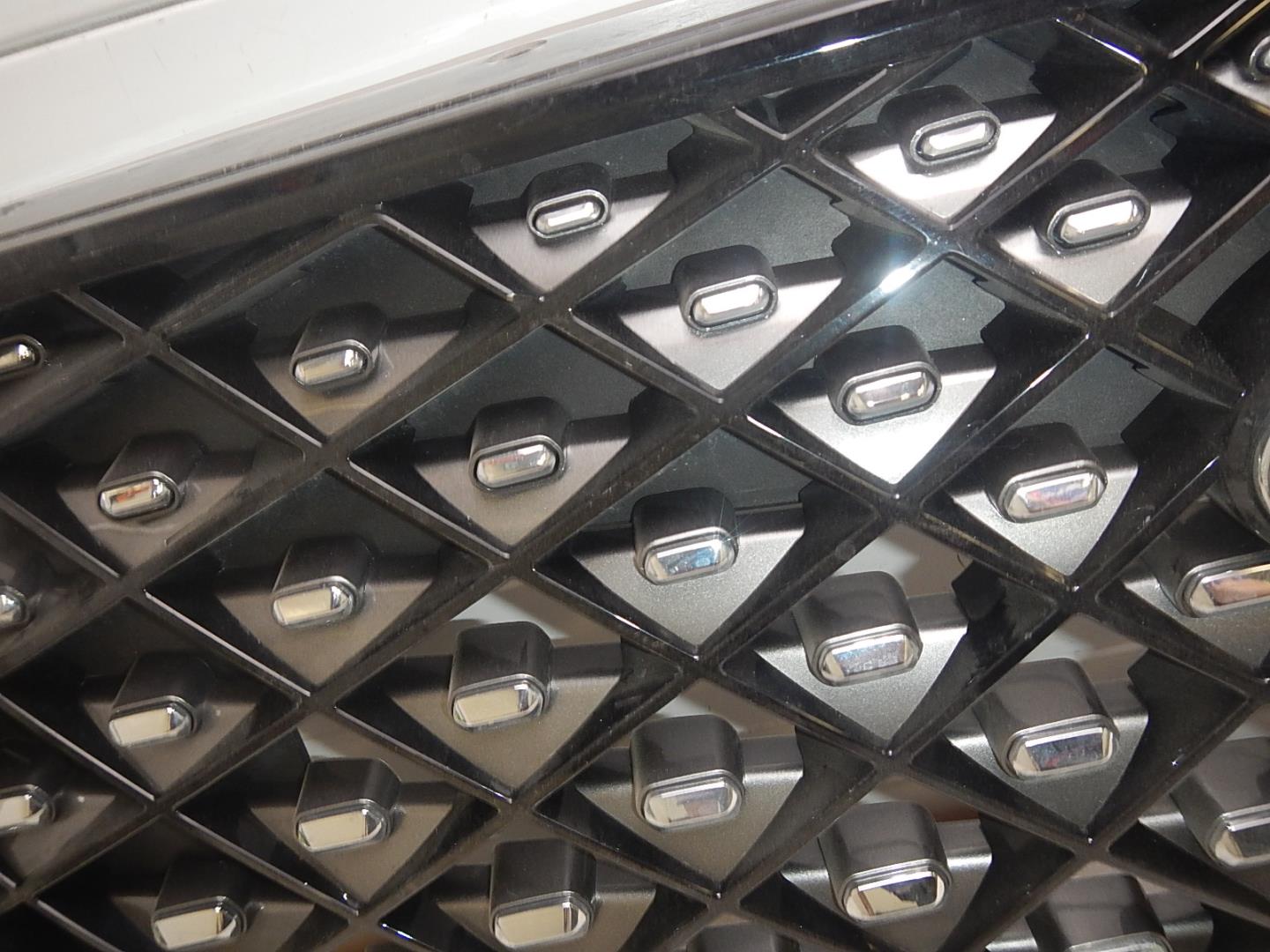 Решетка радиатора