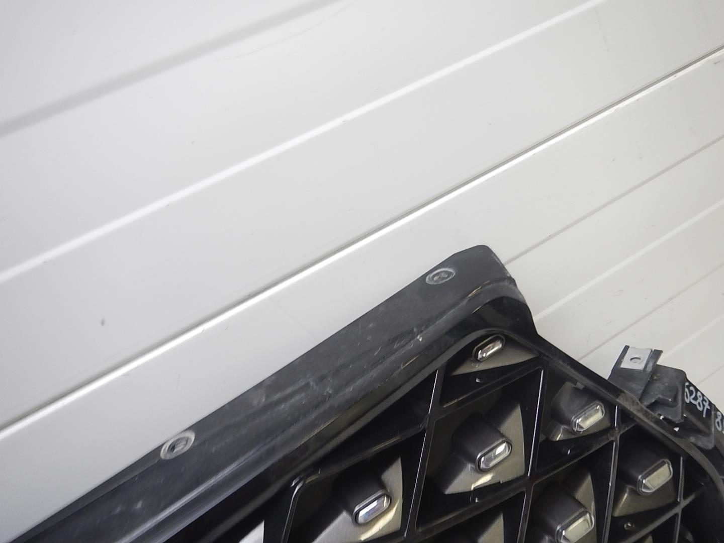 Решетка радиатора