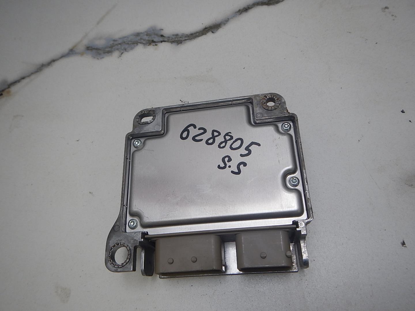 Блок управления подушек безопасности (AIR BAG)