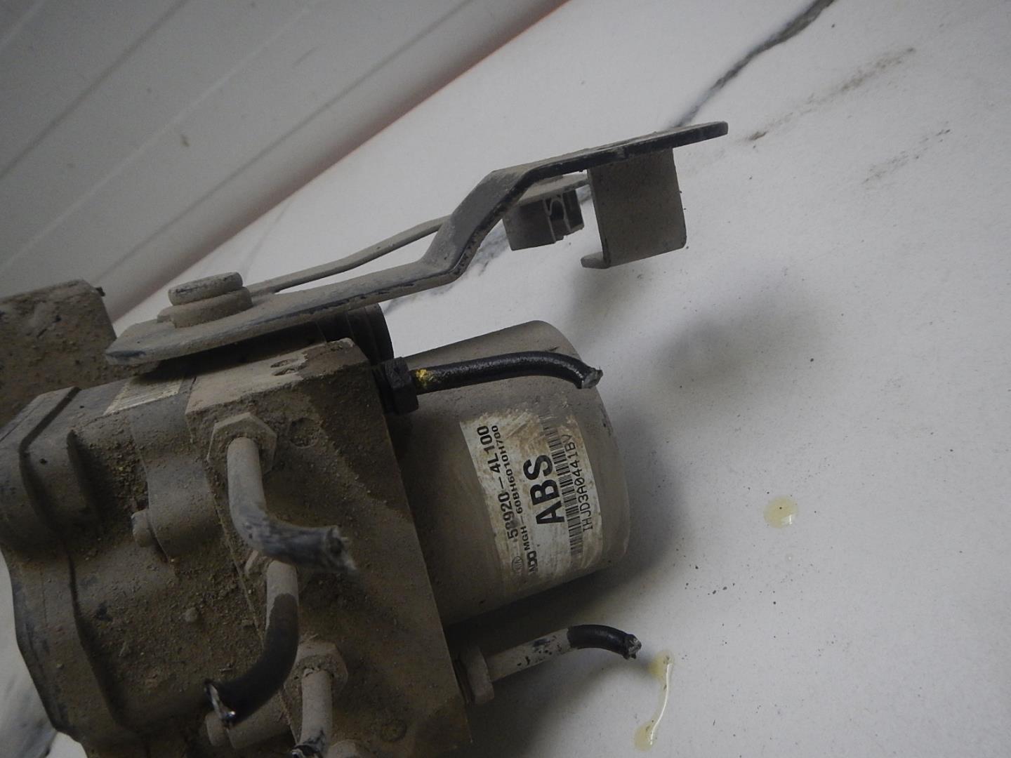 Блок ABS (насос)