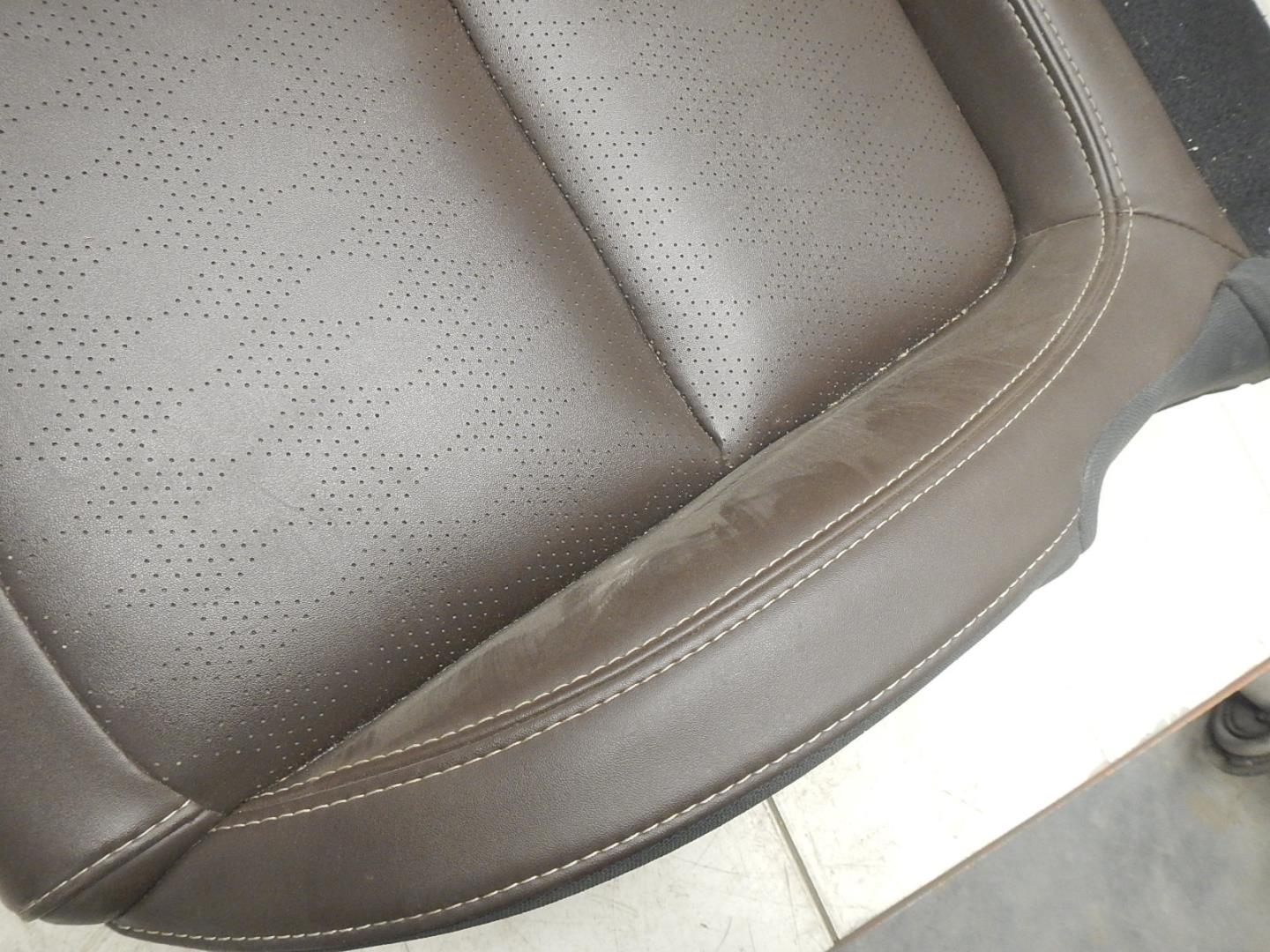 Сиденье переднее правое