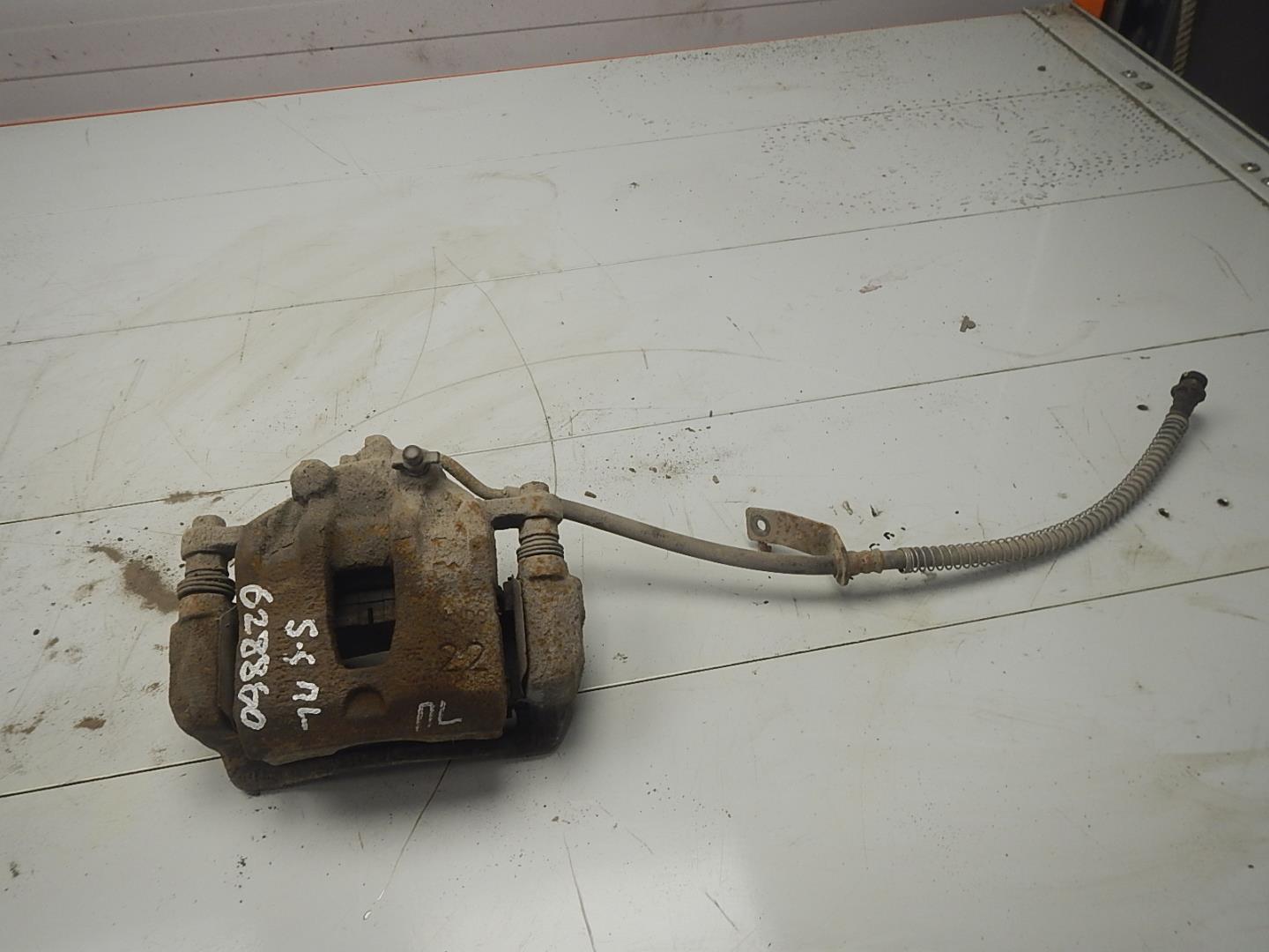 Суппорт передний левый