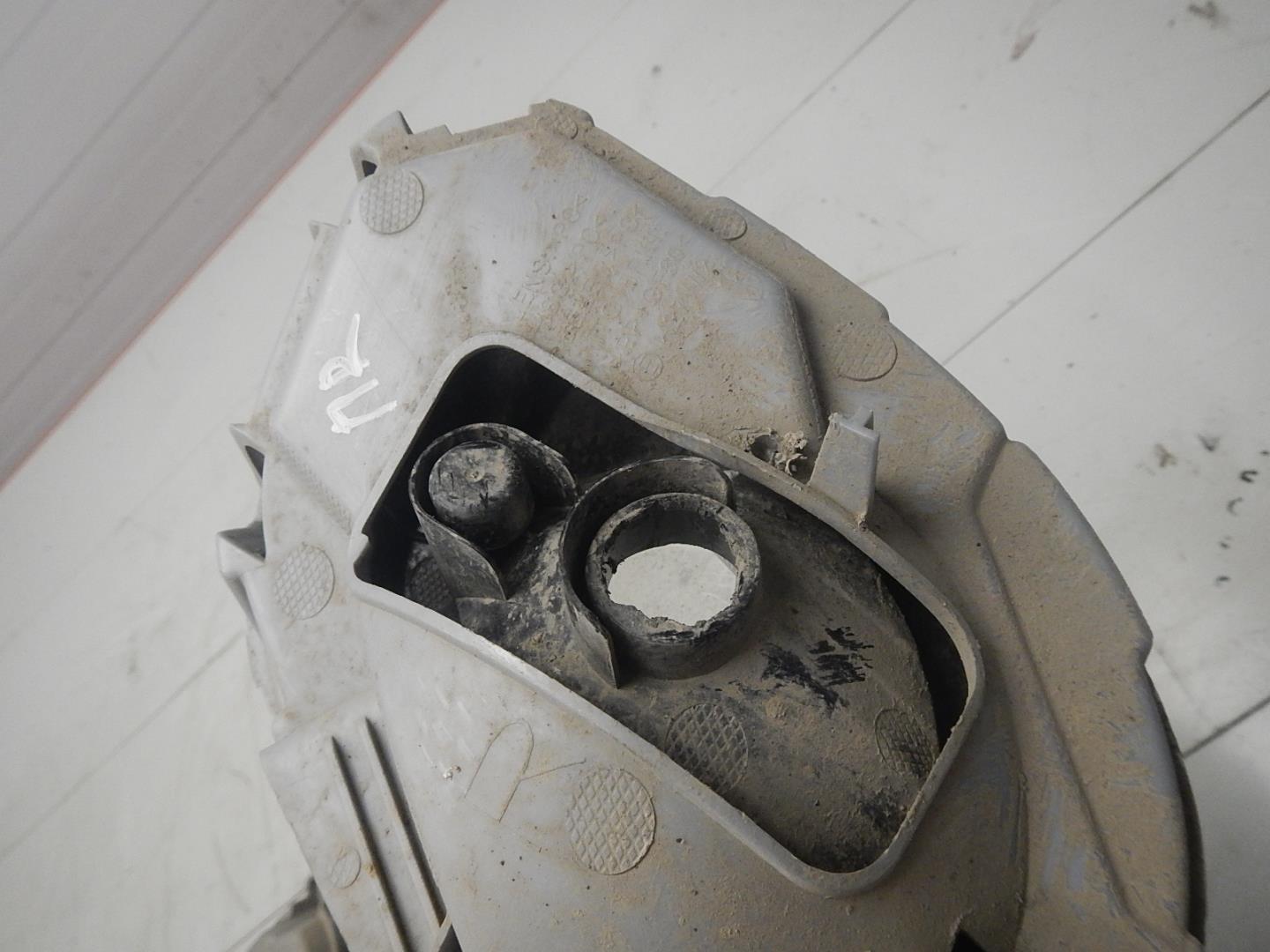 Фара противотуманная правая