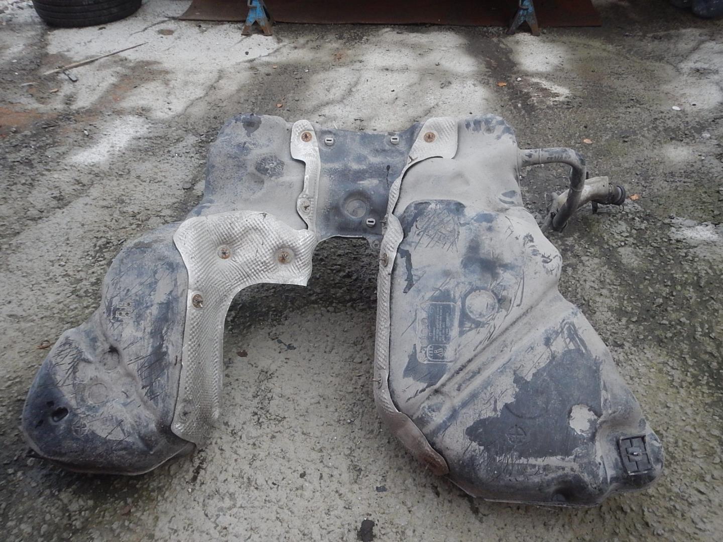 Бак топливный