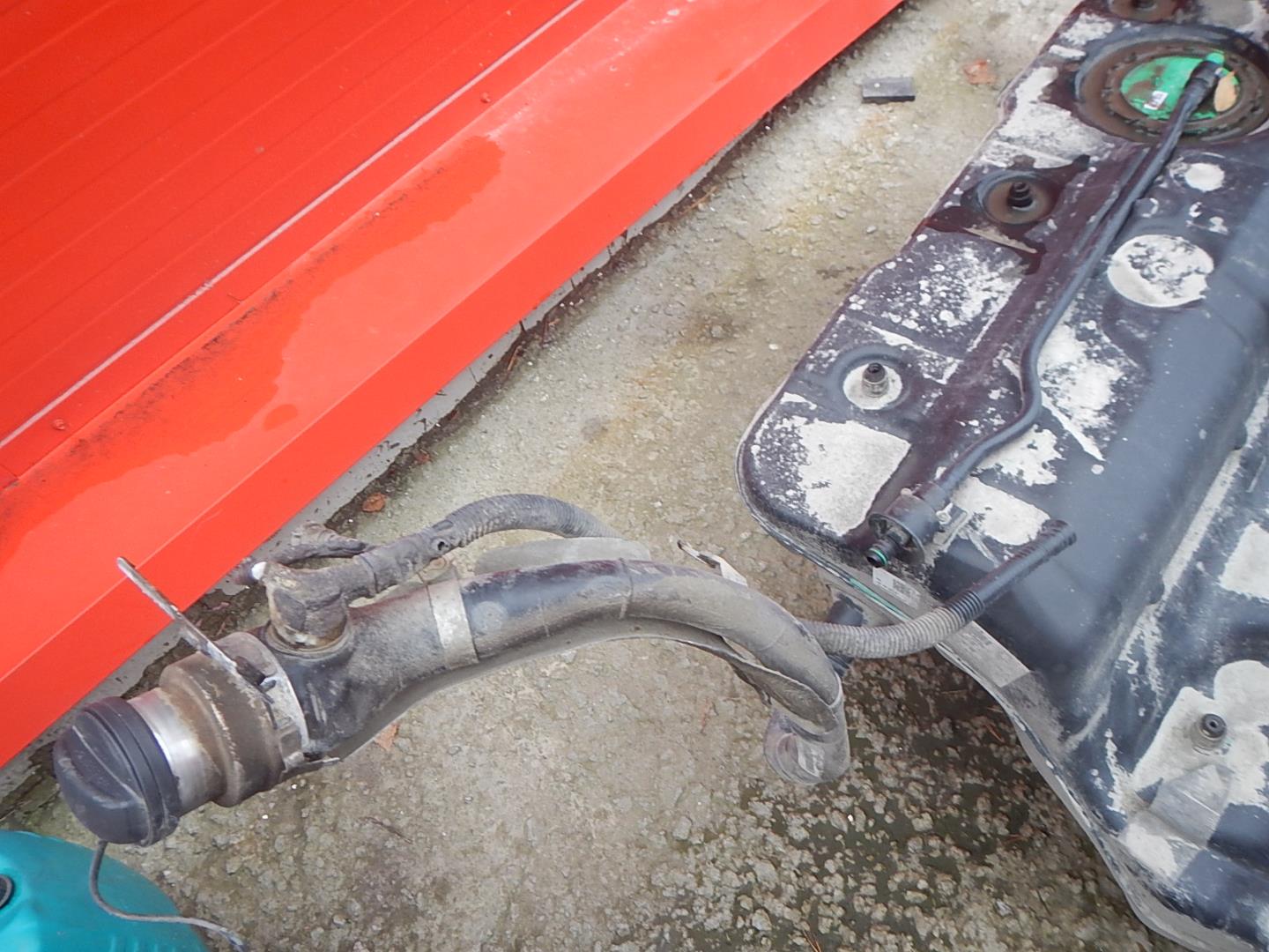 Бак топливный