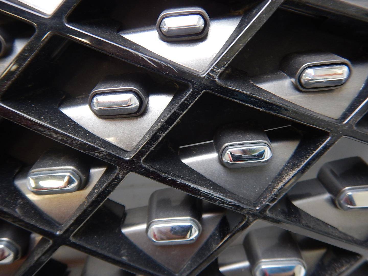 Решетка радиатора