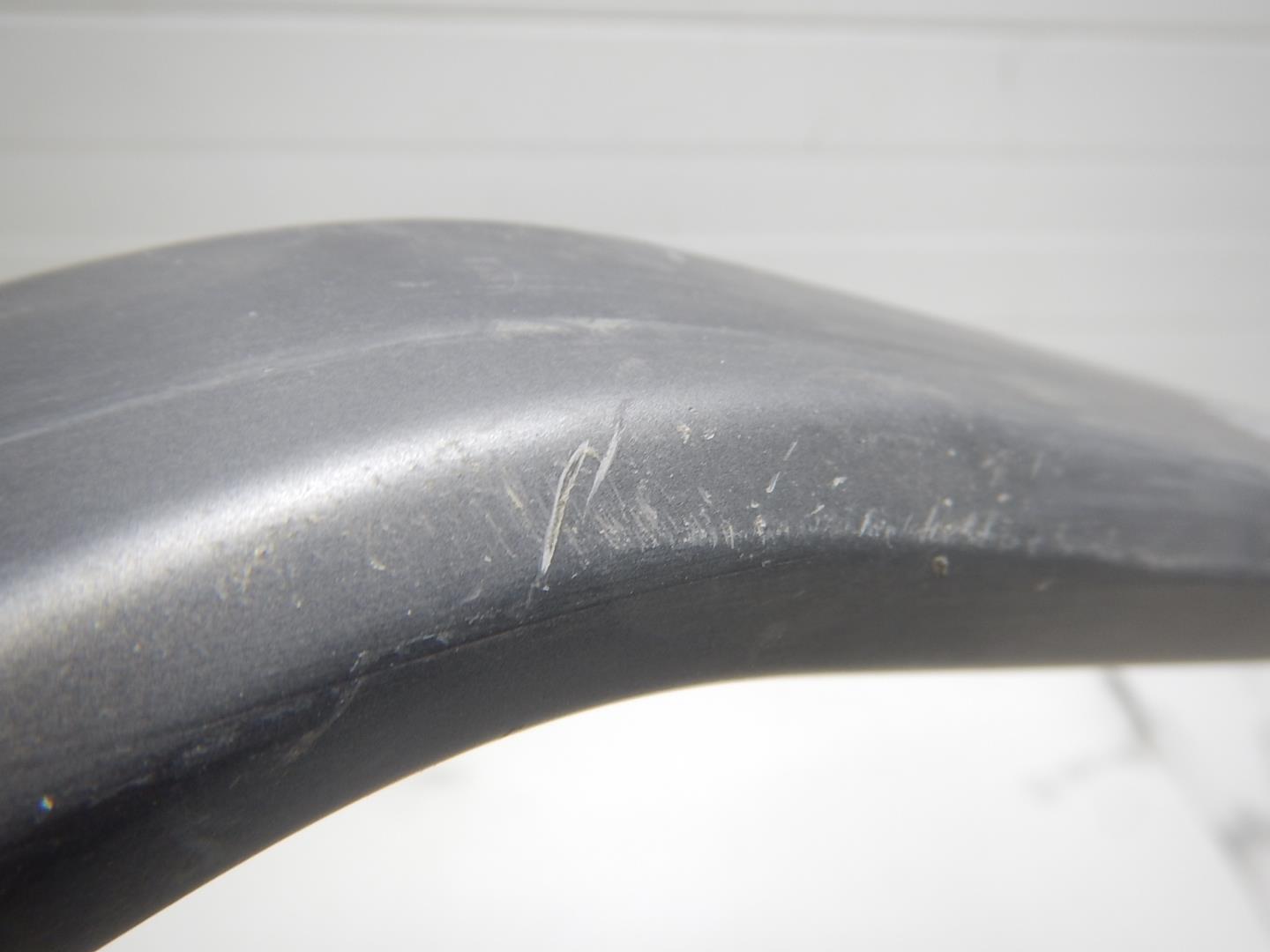 Накладка переднего бампера правая