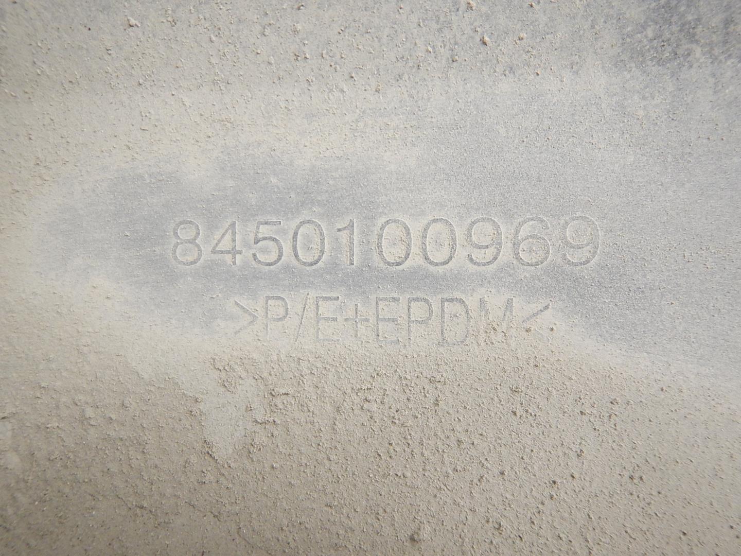 Бампер задний