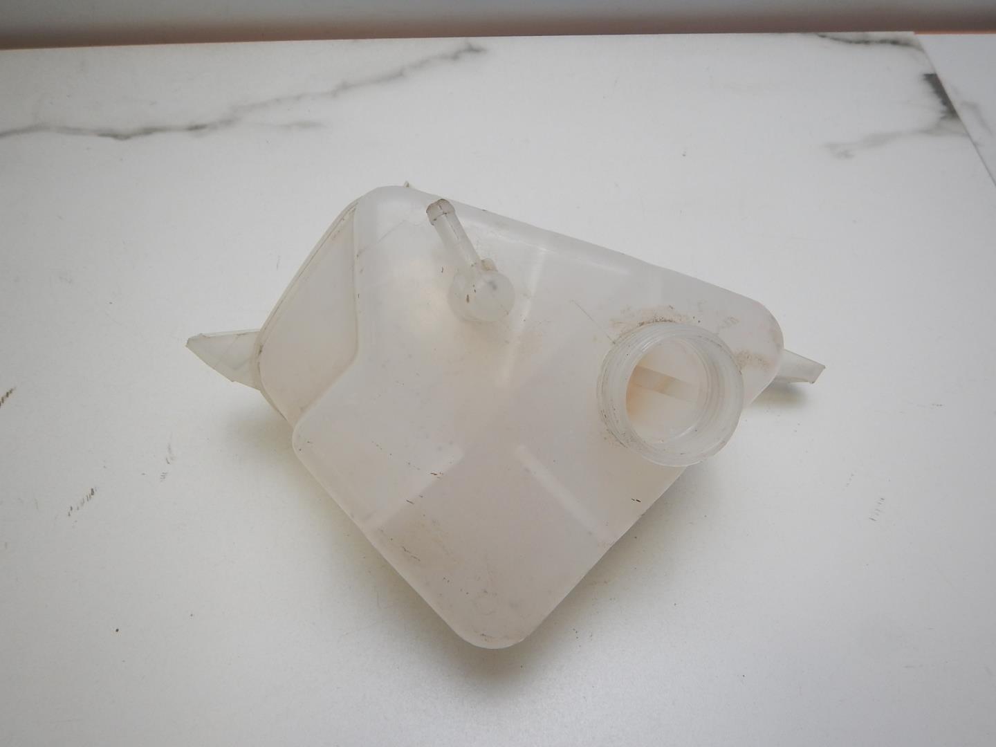 Бачок расширительный