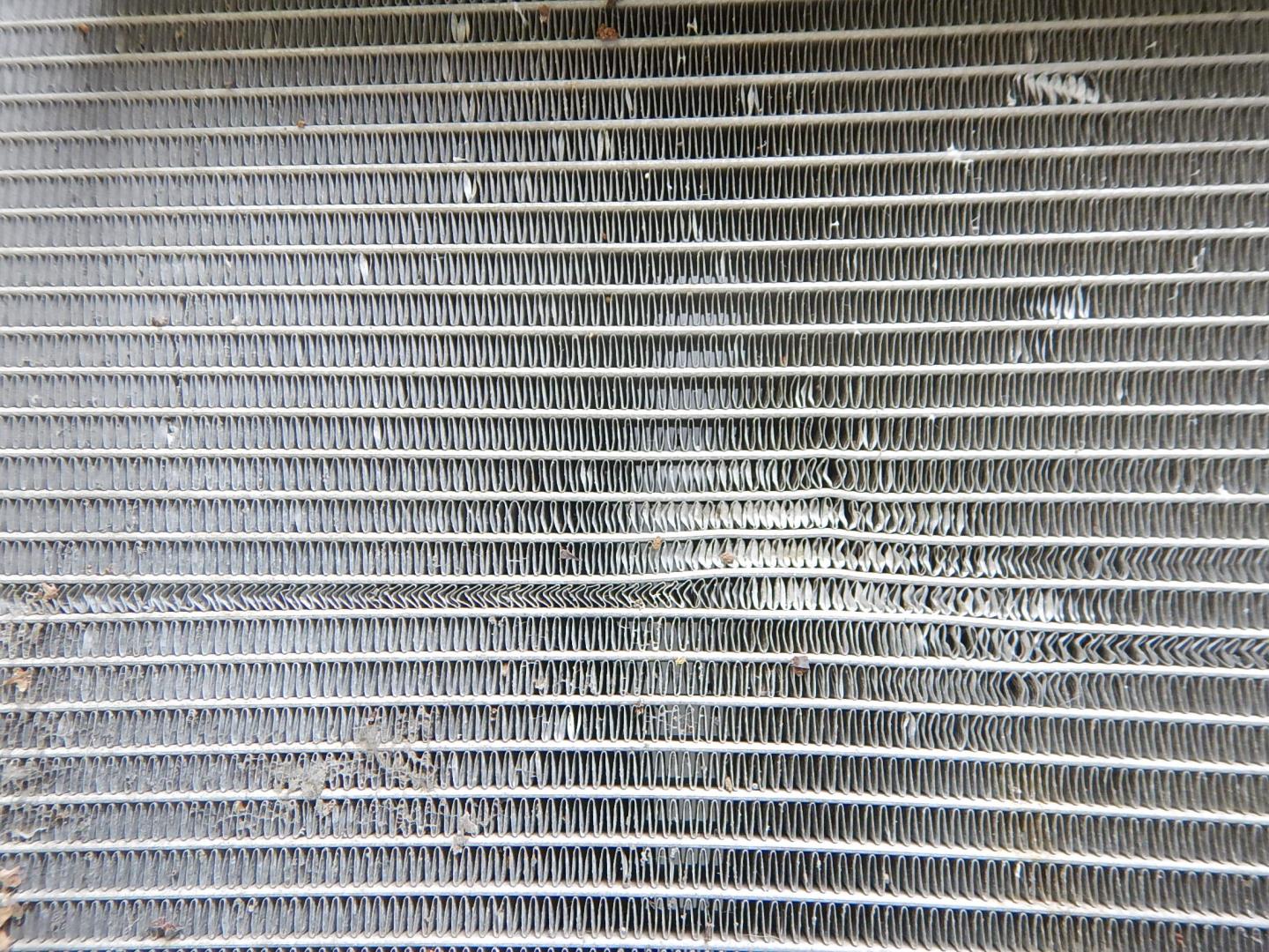 Радиатор охлаждения двигателя основной