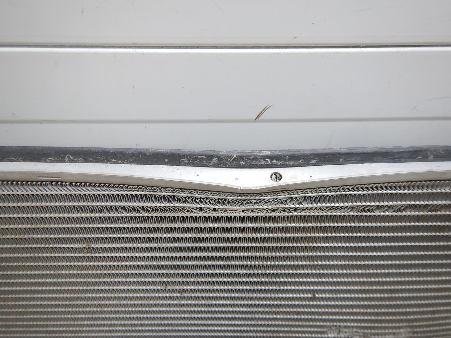 Радиатор охлаждения двигателя основной