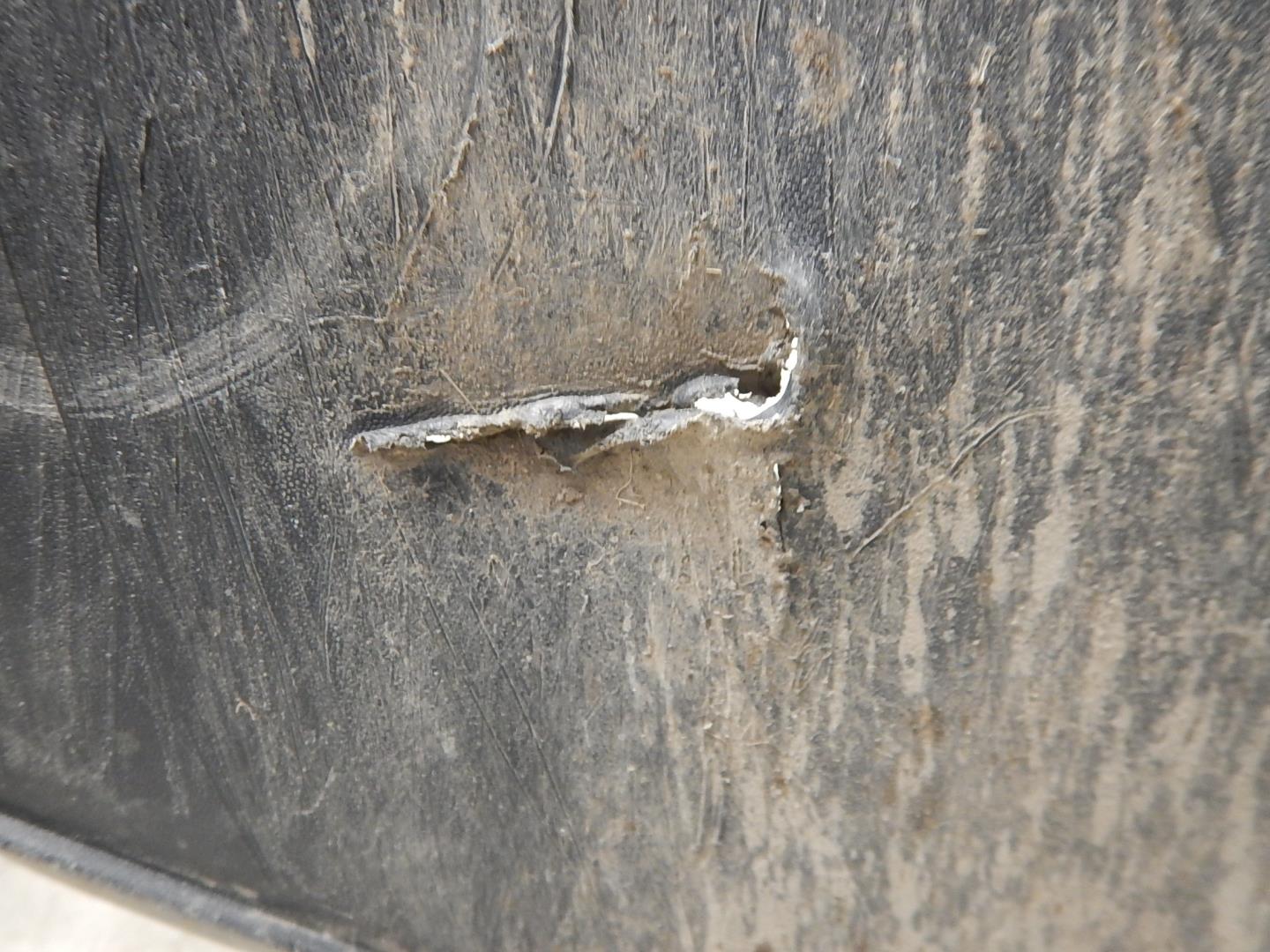 Бампер задний