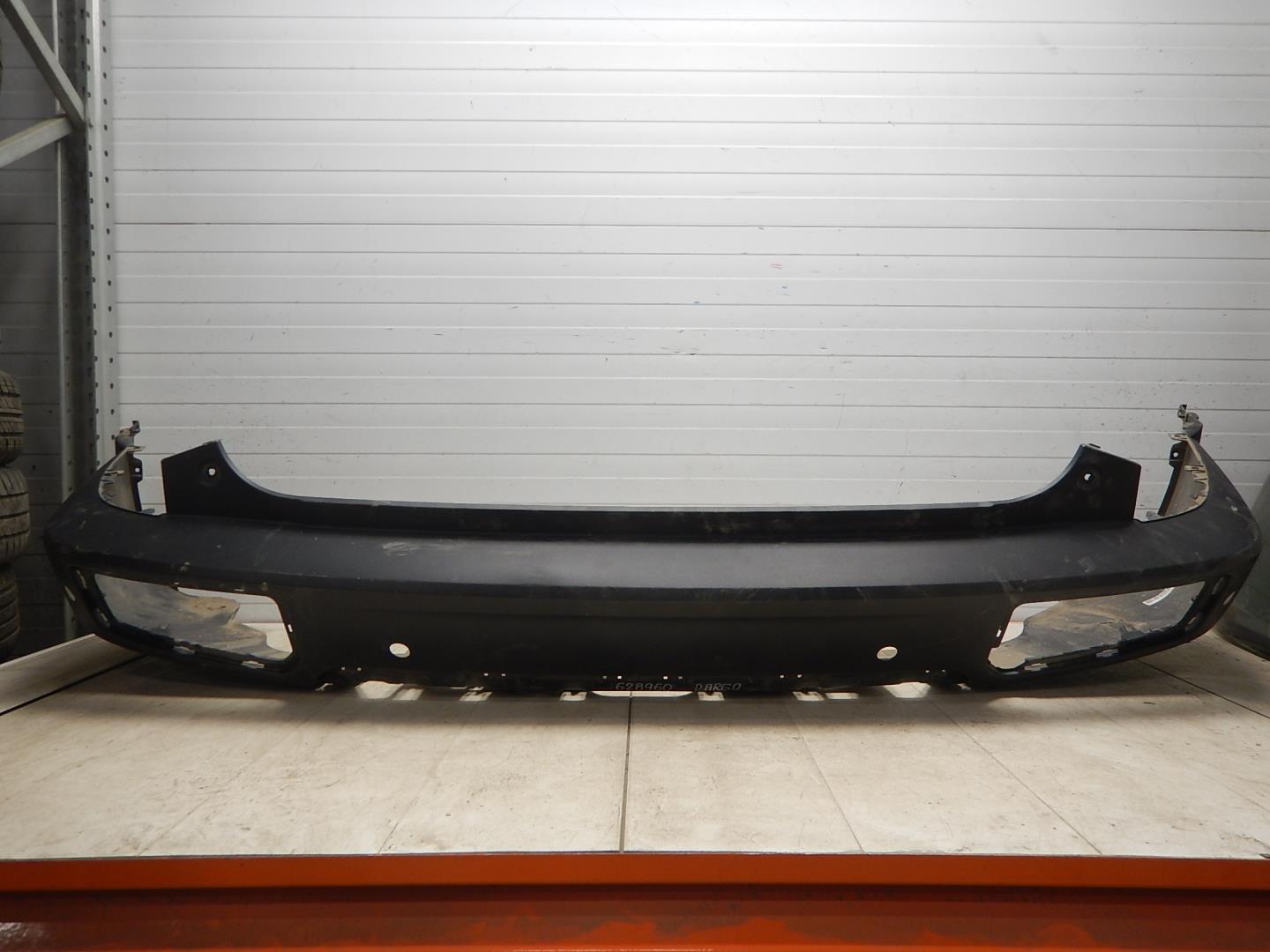 Бампер задний