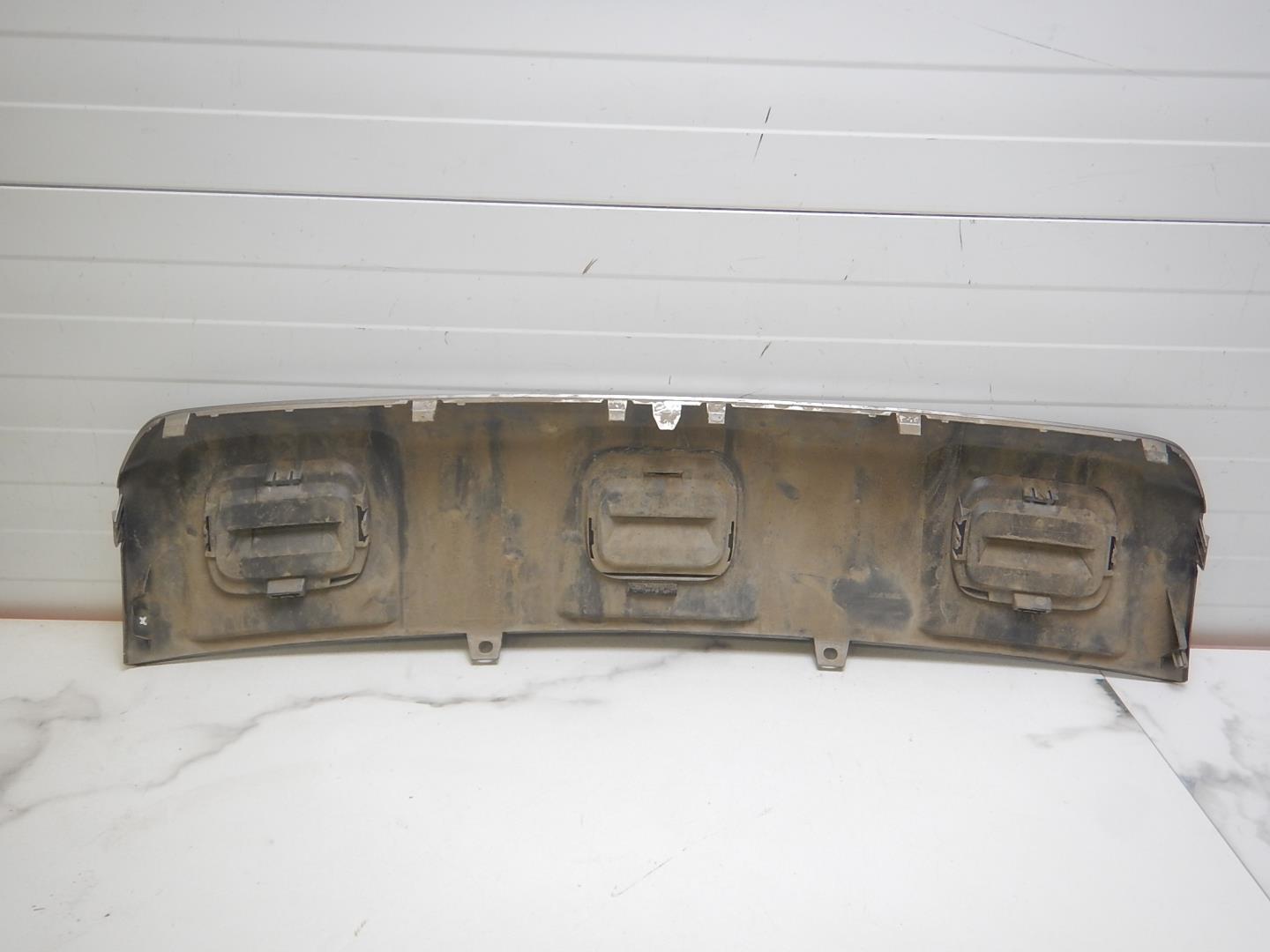 Накладка заднего бампера