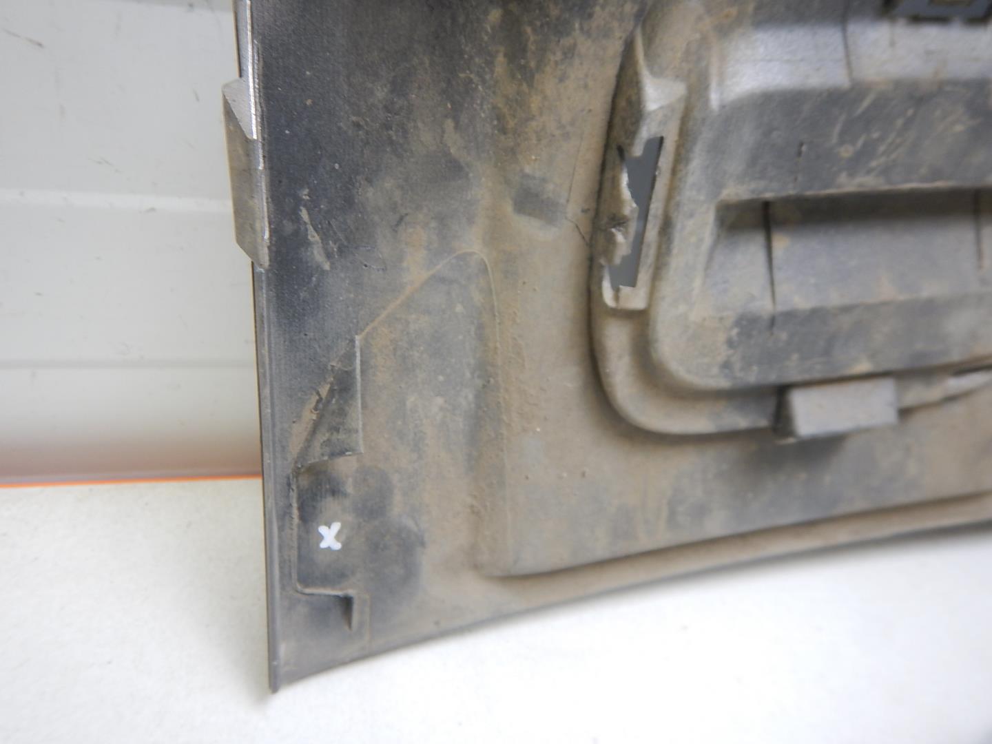 Накладка заднего бампера