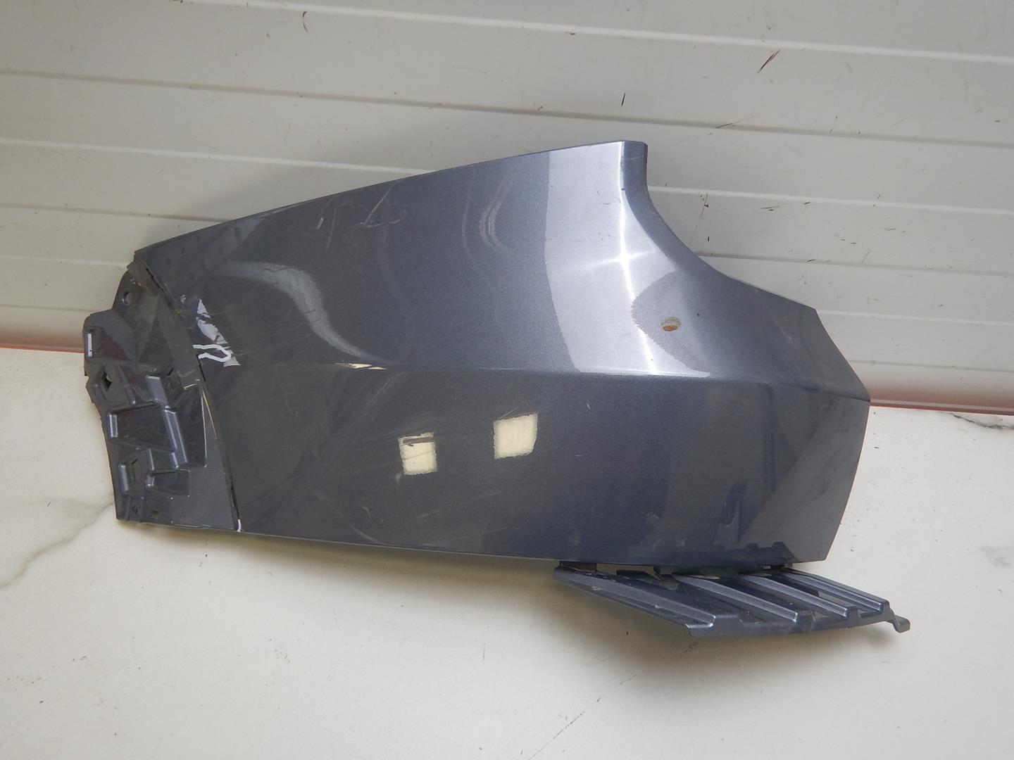 Накладка заднего бампера левая