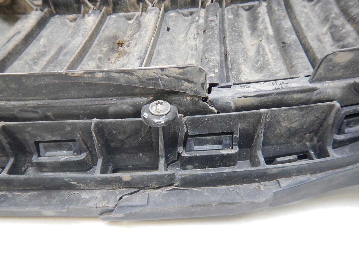 Решетка радиатора